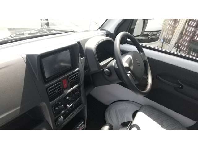 スズキ キャリイトラック ６６０ 冷凍車 １ＷＡＹ 両側スライドドア仕様 ４ＷＤ R7年 (近畿) 99