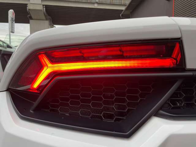 ランボルギーニ ウラカン ＬＰ５８０－２ （ＬＤＦ） H30年 (近畿) 99