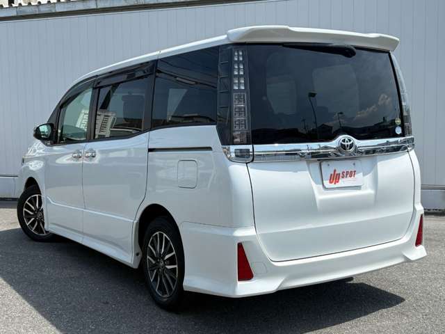 トヨタ ヴォクシー ２．０ ＺＳ 煌 H27年 (近畿) 99