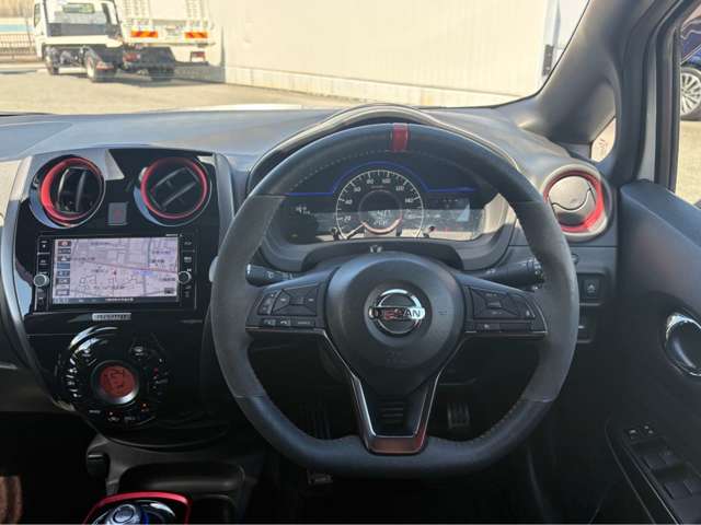 日産 ノート １．２ Ｅ－ＰＯＷＥＲ ＮＩＳＭＯ H30年 (近畿) 99