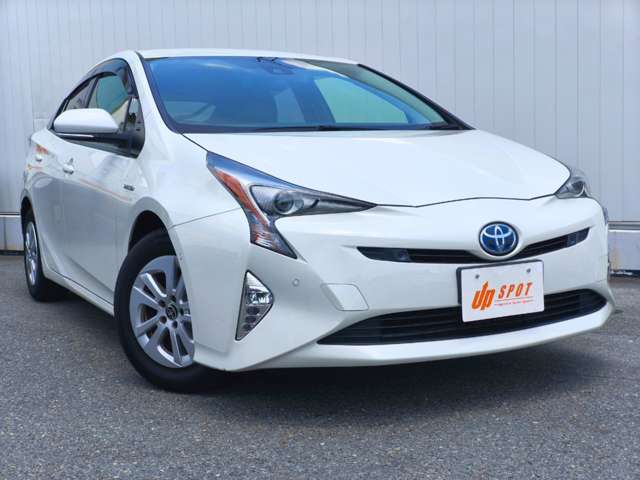 トヨタ プリウス １．８ Ｓ セーフティ プラス H29年 (近畿) 99