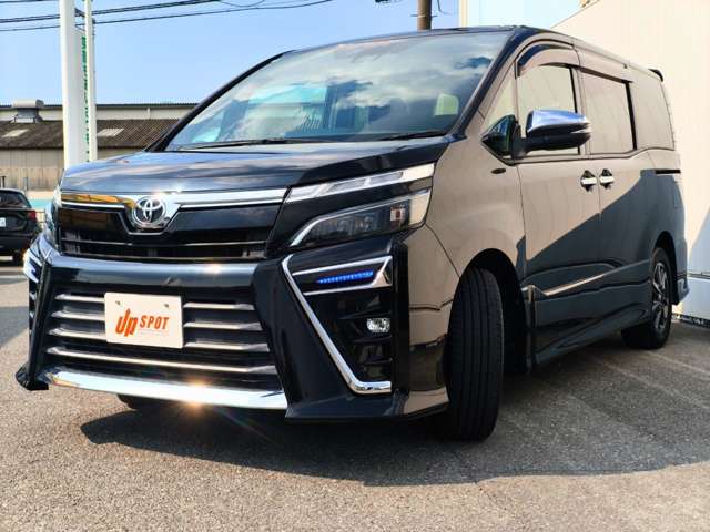 トヨタ ヴォクシー ２．０ ＺＳ 煌 H30年 (近畿) 99