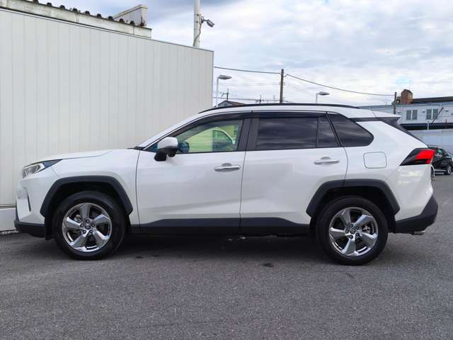 トヨタ ＲＡＶ４ ２．５ ハイブリッド Ｇ Ｅ－ＦＯＵＲ ４ＷＤ R3年 (近畿) 99