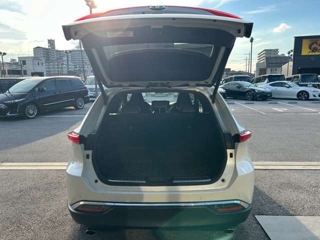 トヨタ ハリアー ２．０ Ｚ R3年 (近畿) 99