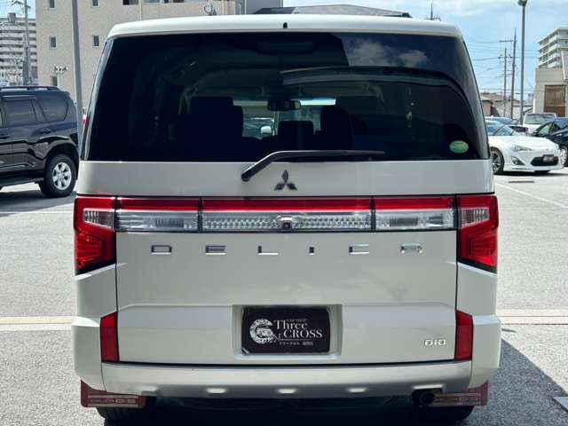 三菱 デリカ　Ｄ：５ ２．２ Ｐ ディーゼルターボ ４ＷＤ R2年 (近畿) 99