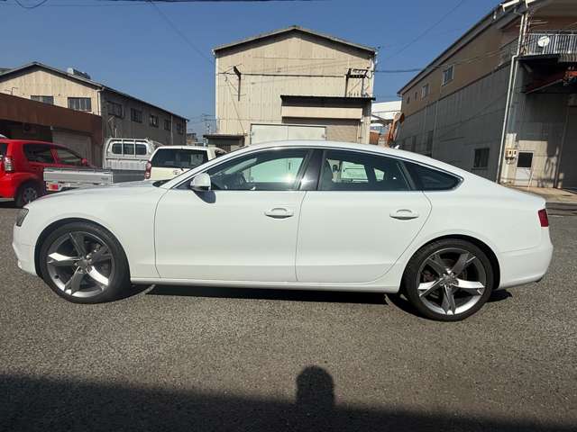 アウディ Ａ５　スポーツバック ２．０ ＴＦＳＩ クワトロ ４ＷＤ H24年 (中国) 99