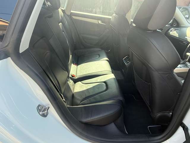 アウディ Ａ５　スポーツバック ２．０ ＴＦＳＩ クワトロ ４ＷＤ H24年 (中国) 99