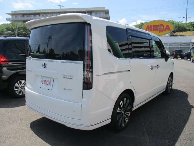 ホンダ ステップワゴン　ハイブリッド ２．０ Ｅ：ＨＥＶ スパーダ プレミアムライン R5年 (中国) 99