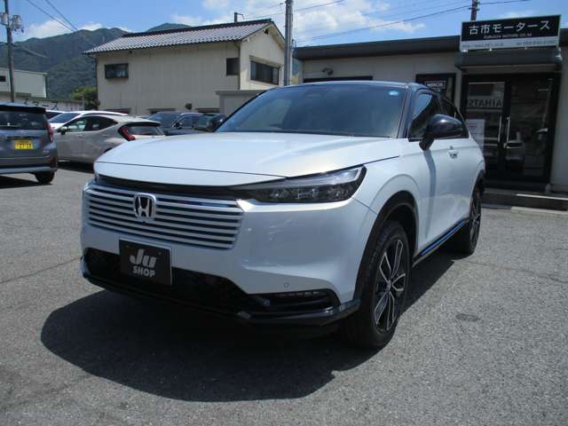 ホンダ ヴェゼル １．５ Ｅ：ＨＥＶ Ｚ プレイパッケージ R8年 (中国) 99