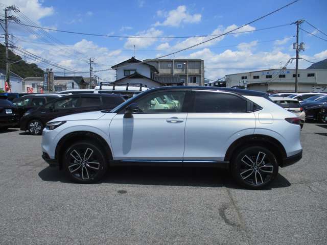 ホンダ ヴェゼル １．５ Ｅ：ＨＥＶ Ｚ プレイパッケージ R8年 (中国) 99