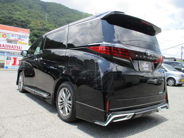 トヨタ アルファード ２．５ Ｚ R7年 (中国) 99