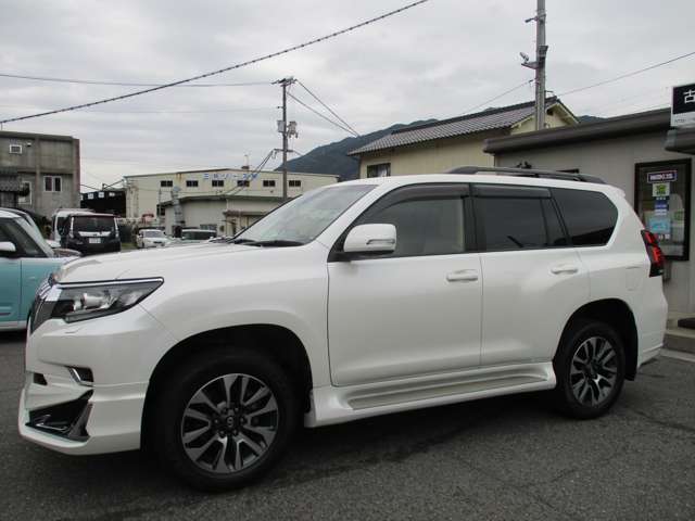 トヨタ ランドクルーザープラド ２．７ ＴＸ Ｌパッケージ ４ＷＤ R4年 (中国) 99