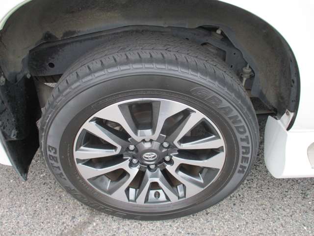 トヨタ ランドクルーザープラド ２．７ ＴＸ Ｌパッケージ ４ＷＤ R4年 (中国) 99