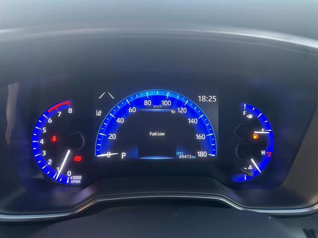 トヨタ カローラ　ツーリング １．８ ＷＸＢ R2年 (中国) 99