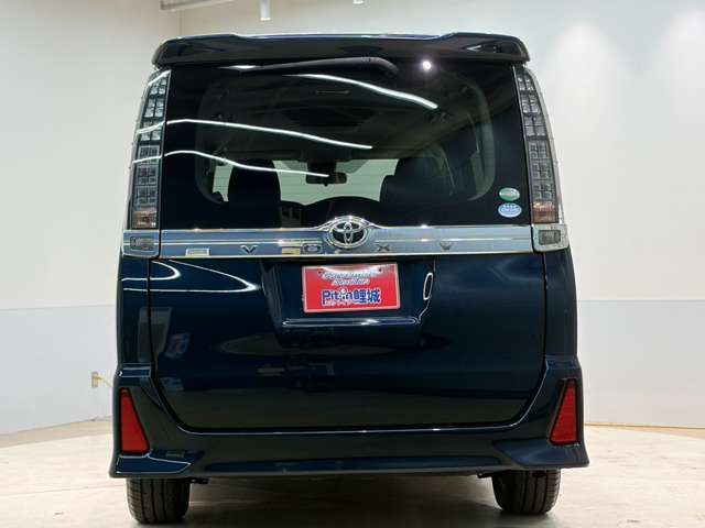 トヨタ ヴォクシー ２．０ ＺＳ 煌ＩＩ H28年 (中国) 99