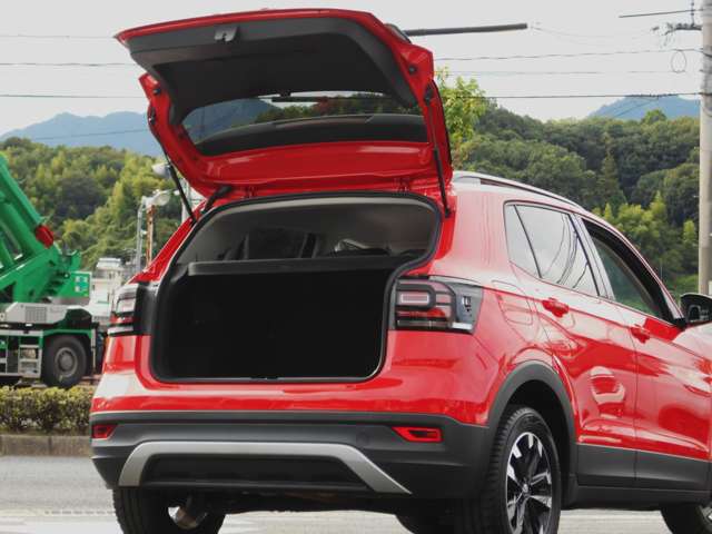 フォルクスワーゲン Ｔ－ＣＲＯＳＳ ＴＳＩ アクティブ R3年 (中国) 99