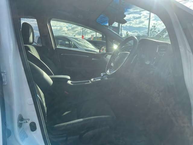 ホンダ シャトル １．５ ハイブリッド Ｚ H28年 (中国) 99