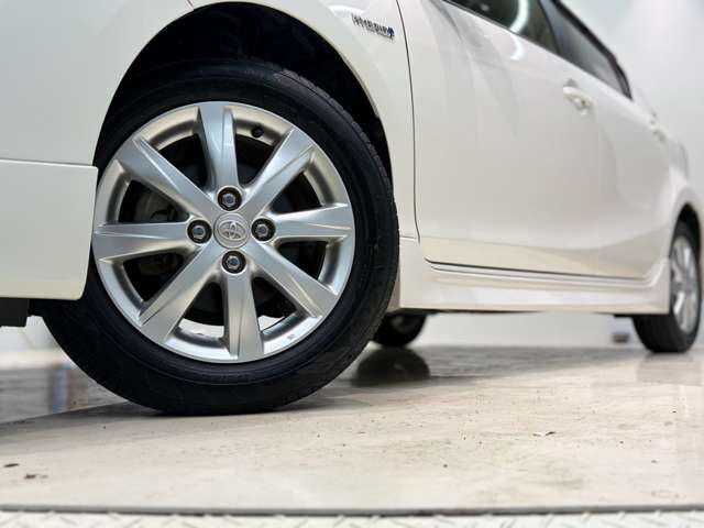トヨタ アクア １．５ Ｓ H27年 (中国) 99