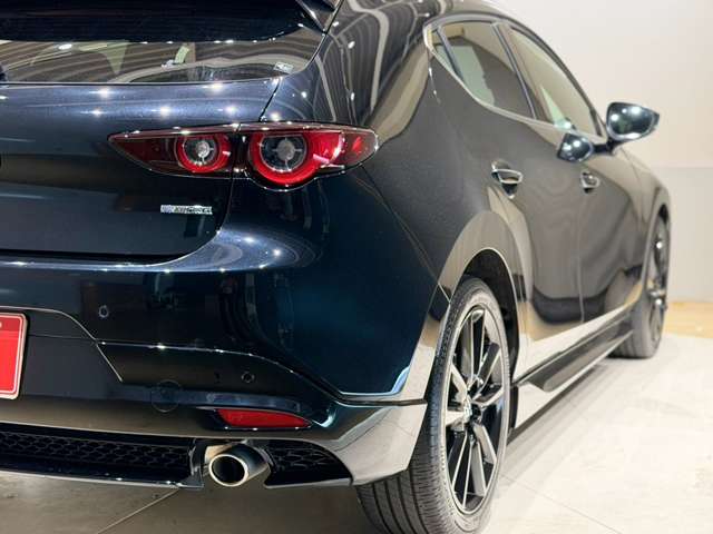 マツダ ＭＡＺＤＡ３　ファストバック ２．０ ２０Ｓ ブラックトーンエディション R5年 (中国) 99