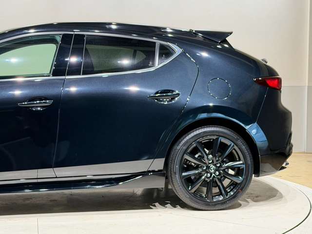 マツダ ＭＡＺＤＡ３　ファストバック ２．０ ２０Ｓ ブラックトーンエディション R5年 (中国) 99