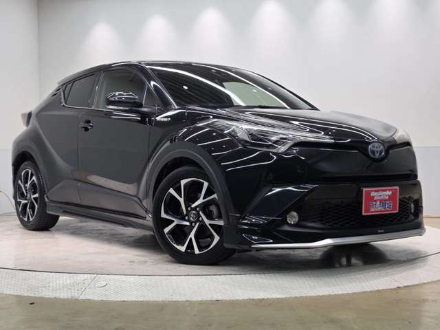 トヨタ Ｃ−ＨＲ ハイブリッド １．８ Ｇ H29年 (中国) 99