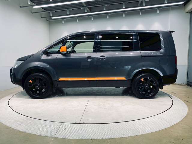 三菱 デリカ　Ｄ：５ ２．２ アクティブギア ディーゼルターボ ４ＷＤ H29年 (中国) 99