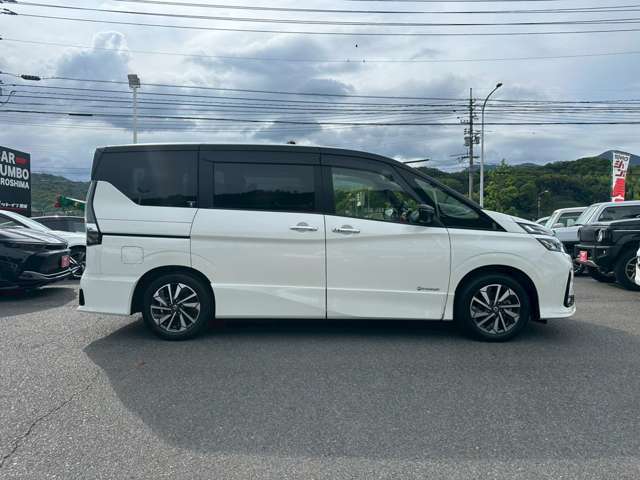 日産 セレナ １．２ Ｅ－ＰＯＷＥＲ ハイウェイスター Ｖ R3年 (中国) 99