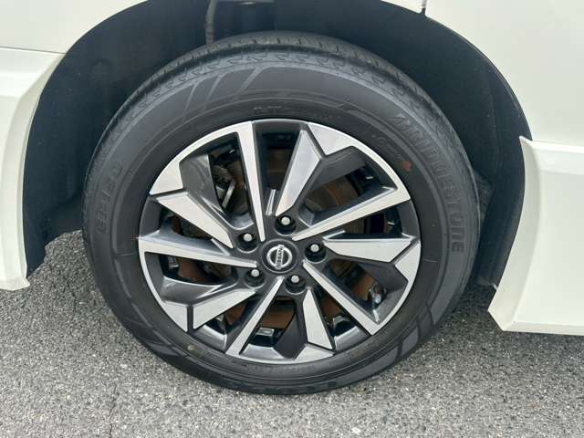 日産 セレナ １．２ Ｅ－ＰＯＷＥＲ ハイウェイスター Ｖ R3年 (中国) 99