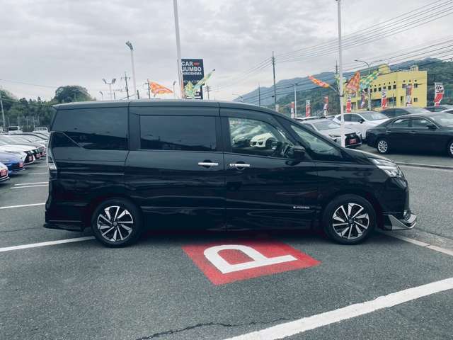 日産 セレナ １．２ Ｅ－ＰＯＷＥＲ ハイウェイスター Ｖ R3年 (中国) 99