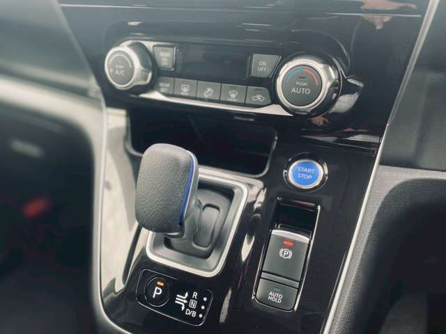 日産 セレナ １．２ Ｅ－ＰＯＷＥＲ ハイウェイスター Ｖ R3年 (中国) 99