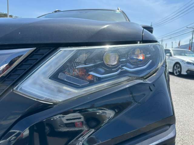 日産 エクストレイル ２．０ ２０Ｘ エクストリーマーＸ ３列車 ４ＷＤ H29年 (中国) 99