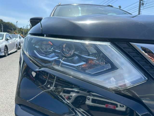 日産 エクストレイル ２．０ ２０Ｘ エクストリーマーＸ ３列車 ４ＷＤ H29年 (中国) 99