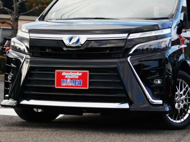 トヨタ ヴォクシー １．８ ハイブリッド ＺＳ H30年 (中国) 99
