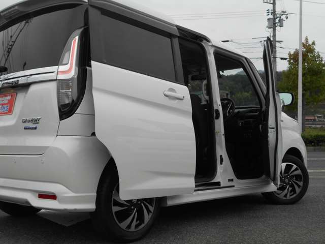 スズキ ソリオ １．２ バンディット ハイブリッド ＭＶ R4年 (中国) 99