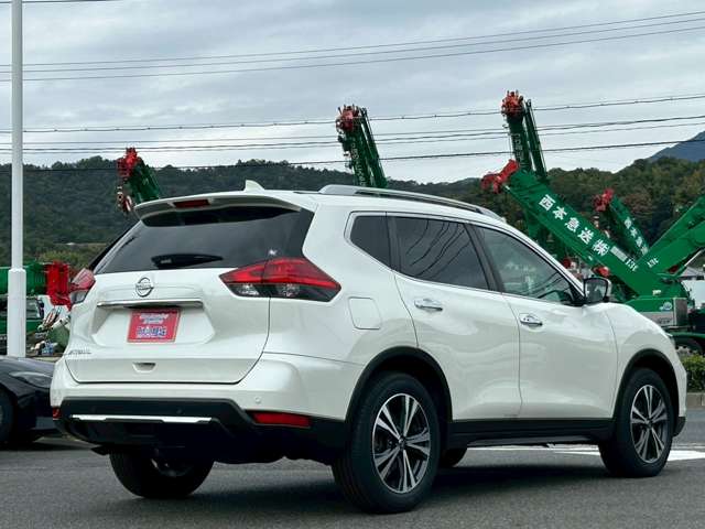 日産 エクストレイル ２．０ ２０ＸＩ ２列車 ４ＷＤ H30年 (中国) 99