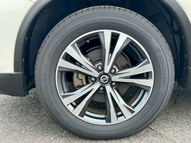 日産 エクストレイル ２．０ ２０ＸＩ ２列車 ４ＷＤ H30年 (中国) 99