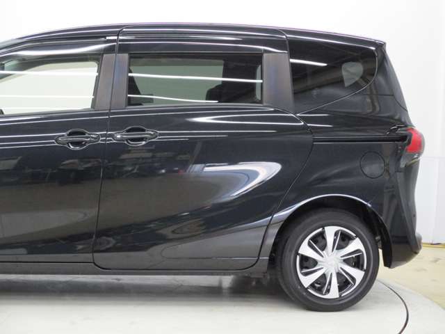 トヨタ シエンタ １．５ Ｇ クエロ H30年 (中国) 99