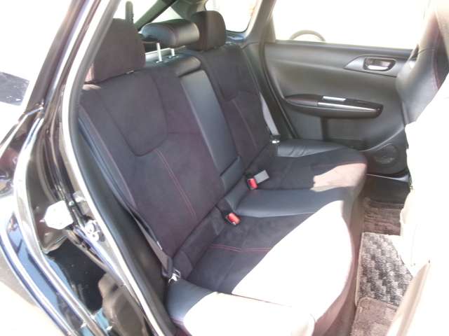 スバル インプレッサ ２．０ Ｉ－Ｓ リミテッド ４ＷＤ H23年 (東北) 99