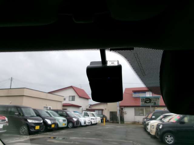 マツダ デミオ １．３ １３Ｓ ４ＷＤ H27年 (東北) 99