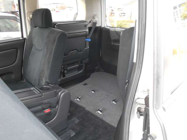 日産 セレナ ２．０ ２０Ｘ ４ＷＤ H24年 (東北) 99