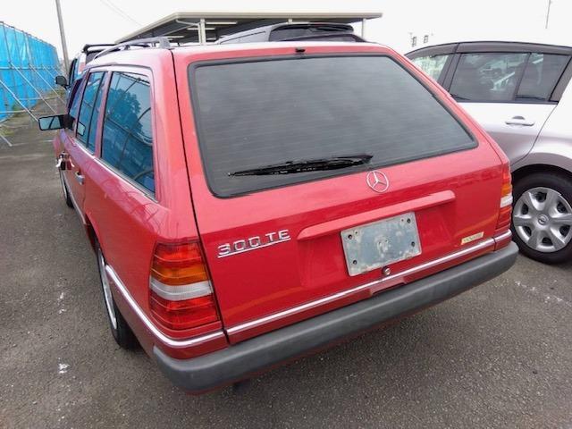 メルセデスベンツ ミディアムクラスワゴン ３００ＴＥ H4年 (四国) 99