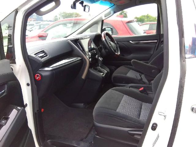 トヨタ アルファード ２．５ Ｓ ４ＷＤ H28年 (四国) 99