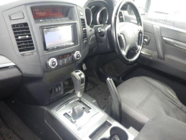 三菱 パジェロ ３．２ ショート ＶＲ－ＩＩ ディーゼルターボ ４ＷＤ H24年 (四国) 99