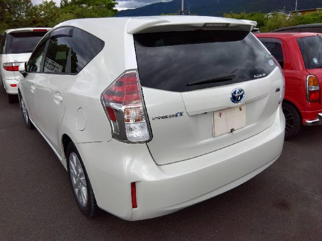 トヨタ プリウスΑ １．８ Ｓ H26年 (四国) 99