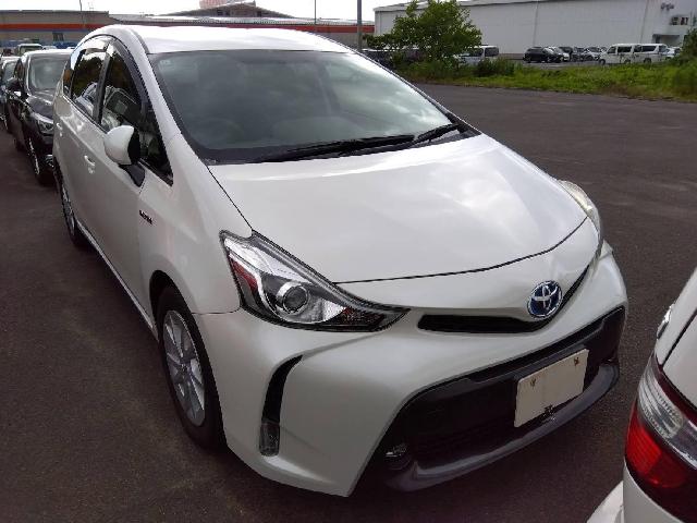 トヨタ プリウスΑ １．８ Ｓ H26年 (四国) 99