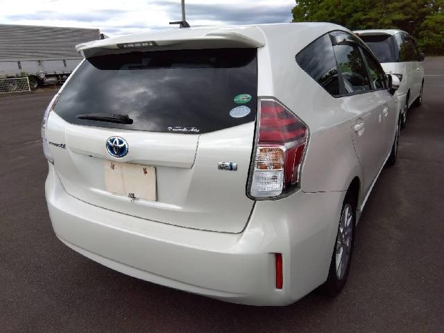 トヨタ プリウスΑ １．８ Ｓ H26年 (四国) 99