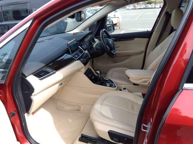 ＢＭＷ ２シリーズアクティブツアラー ２１８Ｉ H27年 (四国) 99