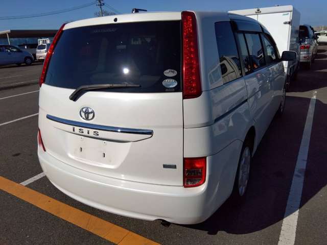トヨタ アイシス １．８ Ｌ H21年 (四国) 99