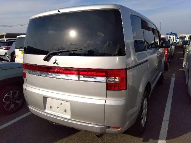 三菱 デリカ　Ｄ：５ ２．４ Ｍ ４ＷＤ H30年 (四国) 99
