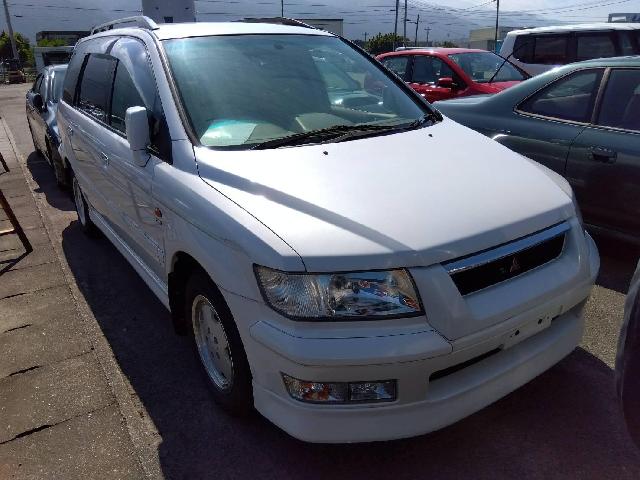 三菱 シャリオグランディス ２．４ エクシード ４ＷＤ H11年 (四国) 99